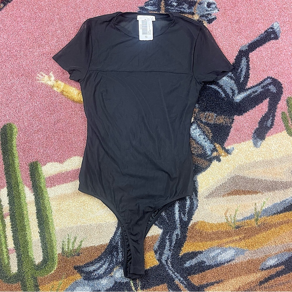 NWT BODYSUIT BLACK SMALL